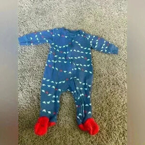 Carters sleep and play.